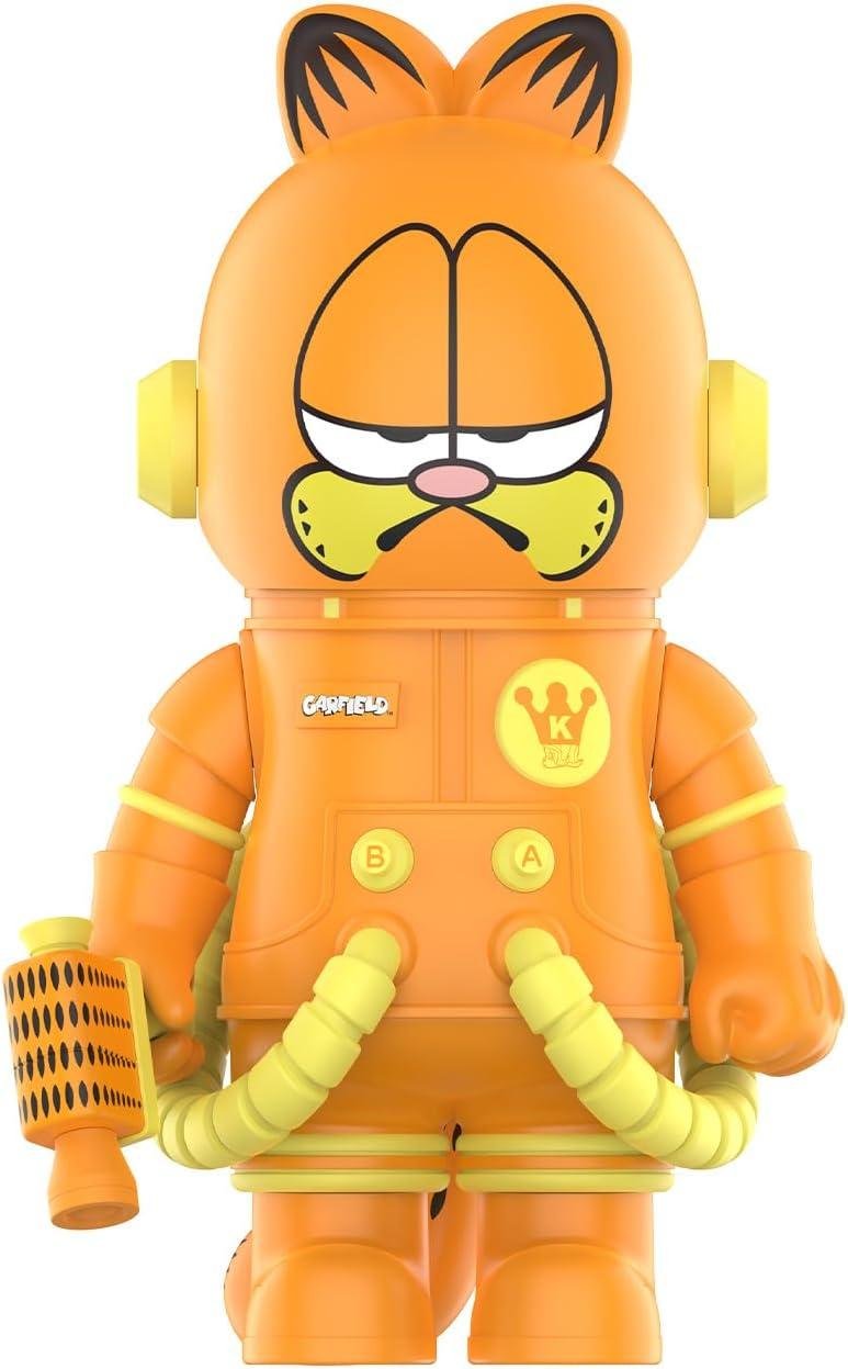 Our Review: POP MART MEGA Space Molly Garfield Figurine Magic