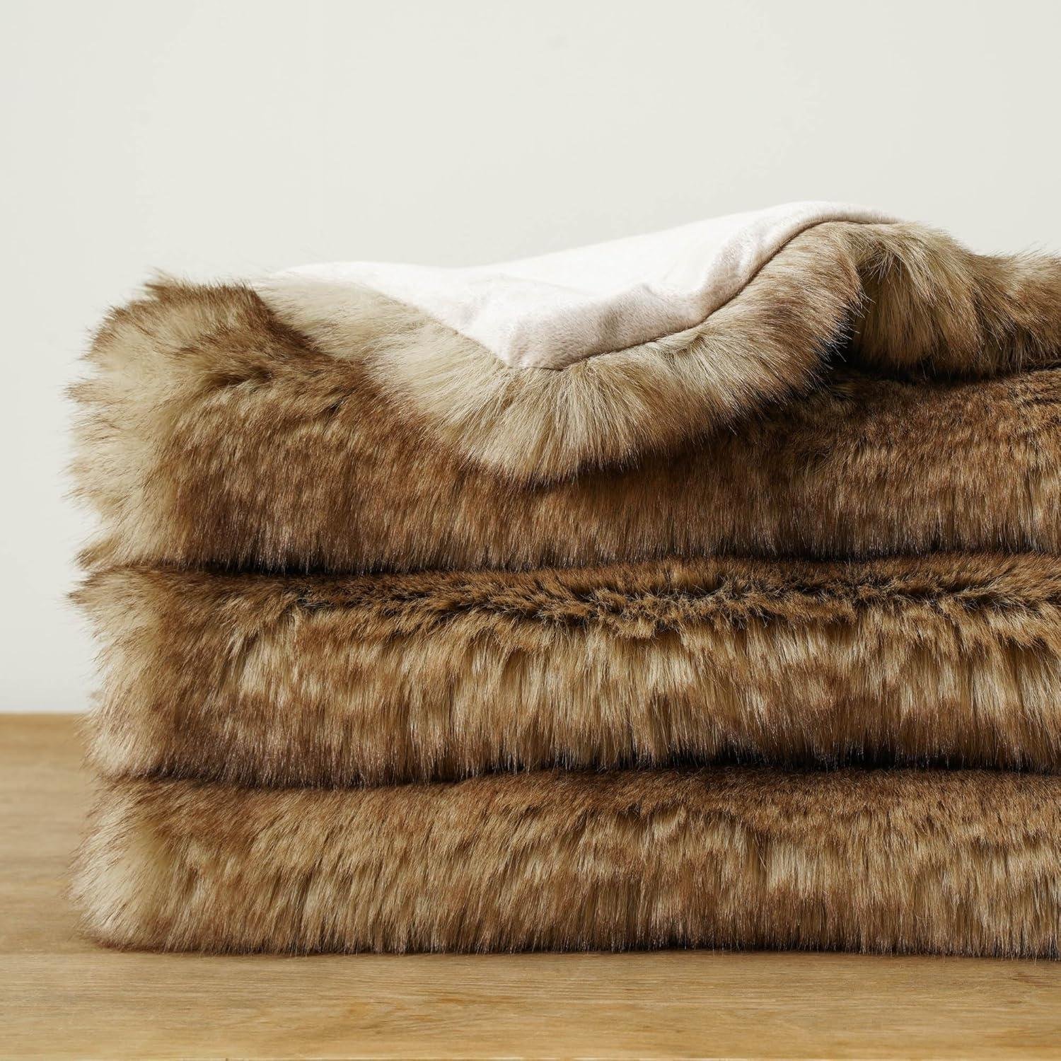 Why We Love the BATTILO HOME Luxury Faux Fur Throw Blanket