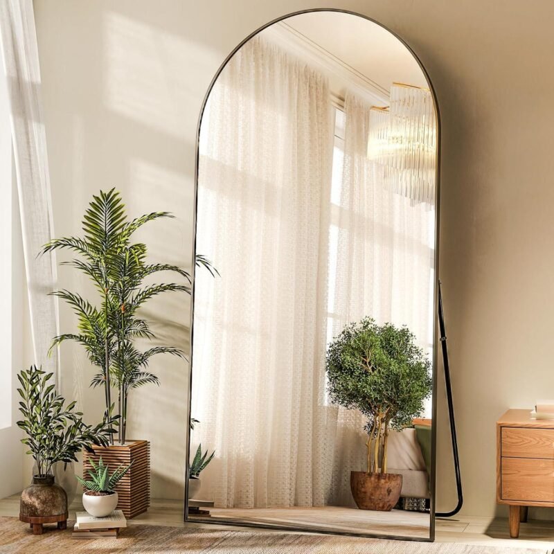 Our Review of the HARRITPURE 71″x30″ Arched Full-Length Mirror
