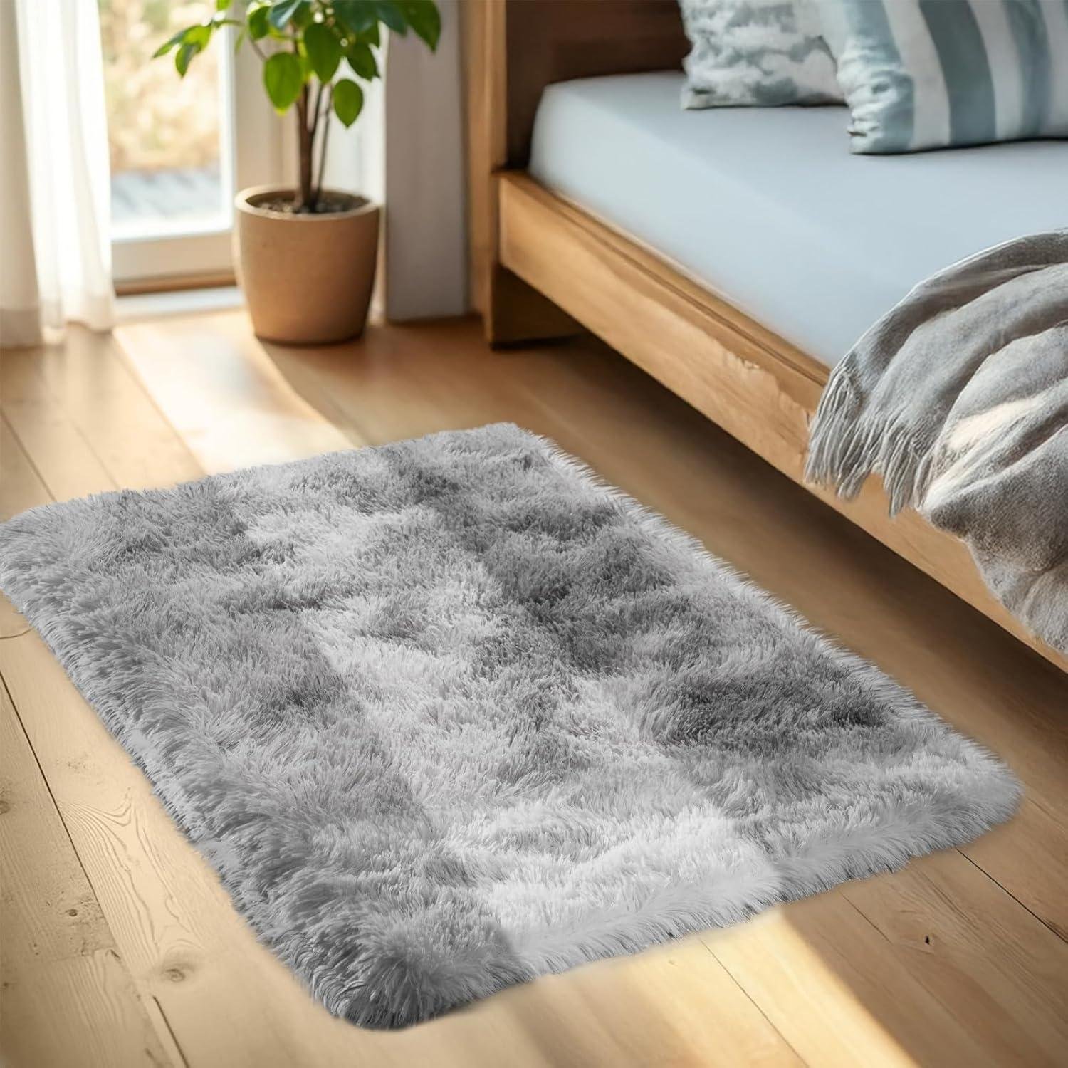 Our Honest Review of Zentavio Small Tie-Dyed Grey White Bedside Rugs
