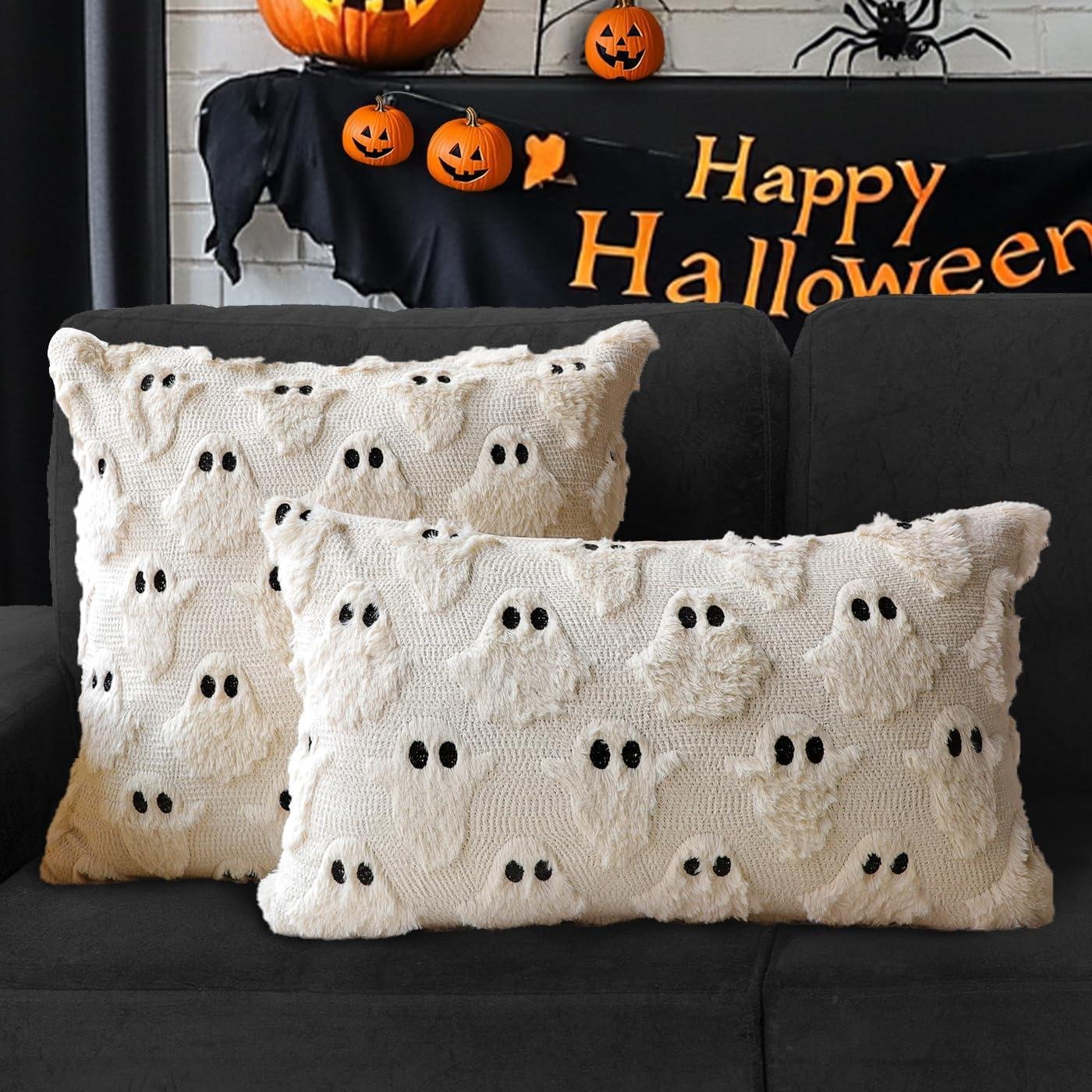 We Tried These Cozy Ghost Pillow Covers for Halloween