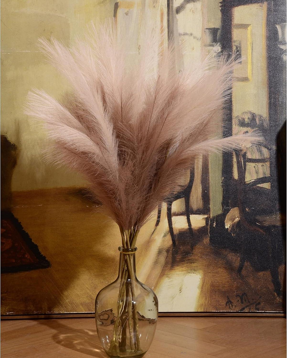 We Tried This No-Shed Faux Pampas Grass for Boho Decor
