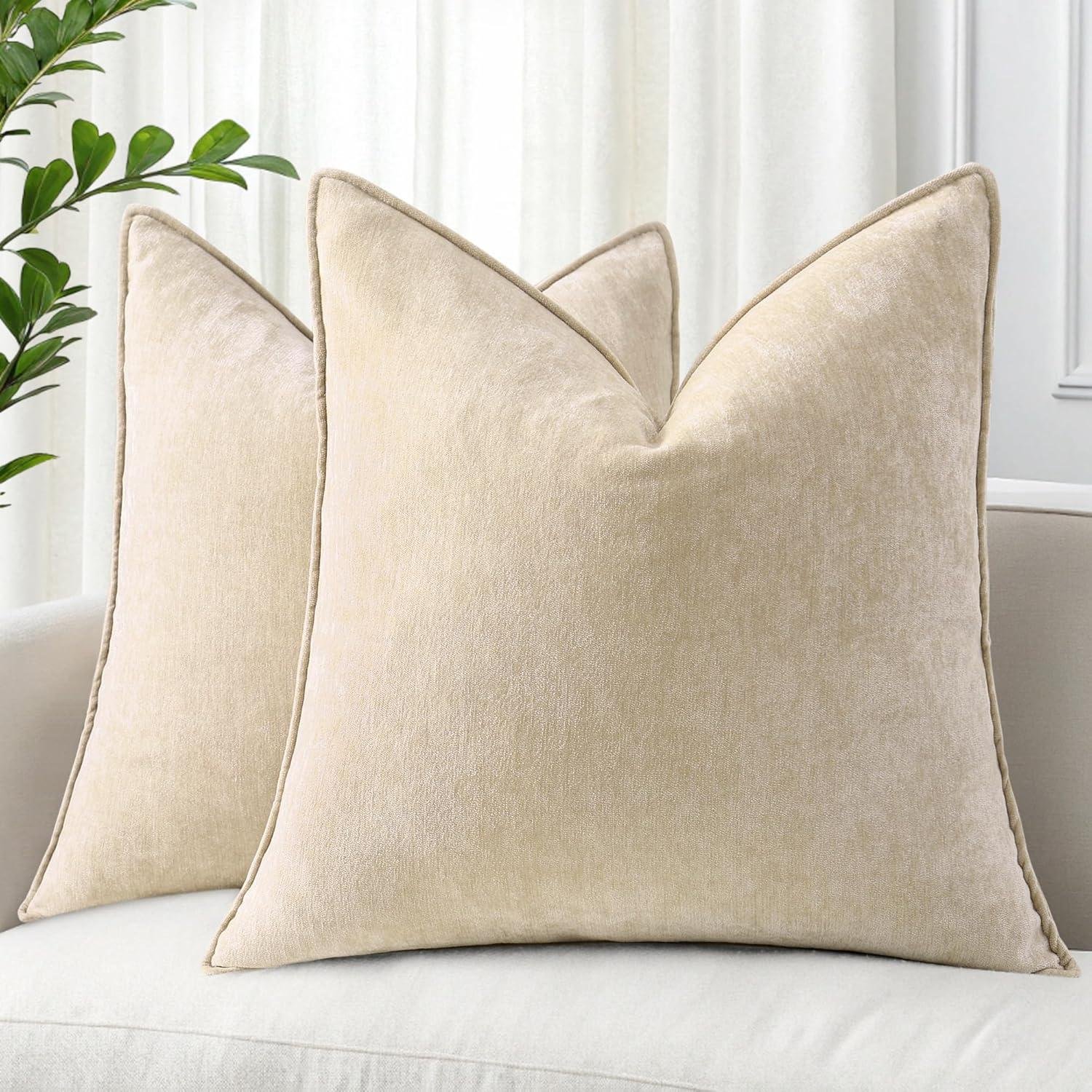 We Tested These Luxurious Beige Chenille Pillow Covers