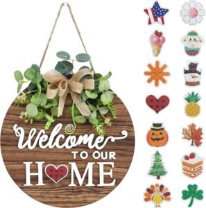 We Love This Year-Round Interchangeable Welcome Sign