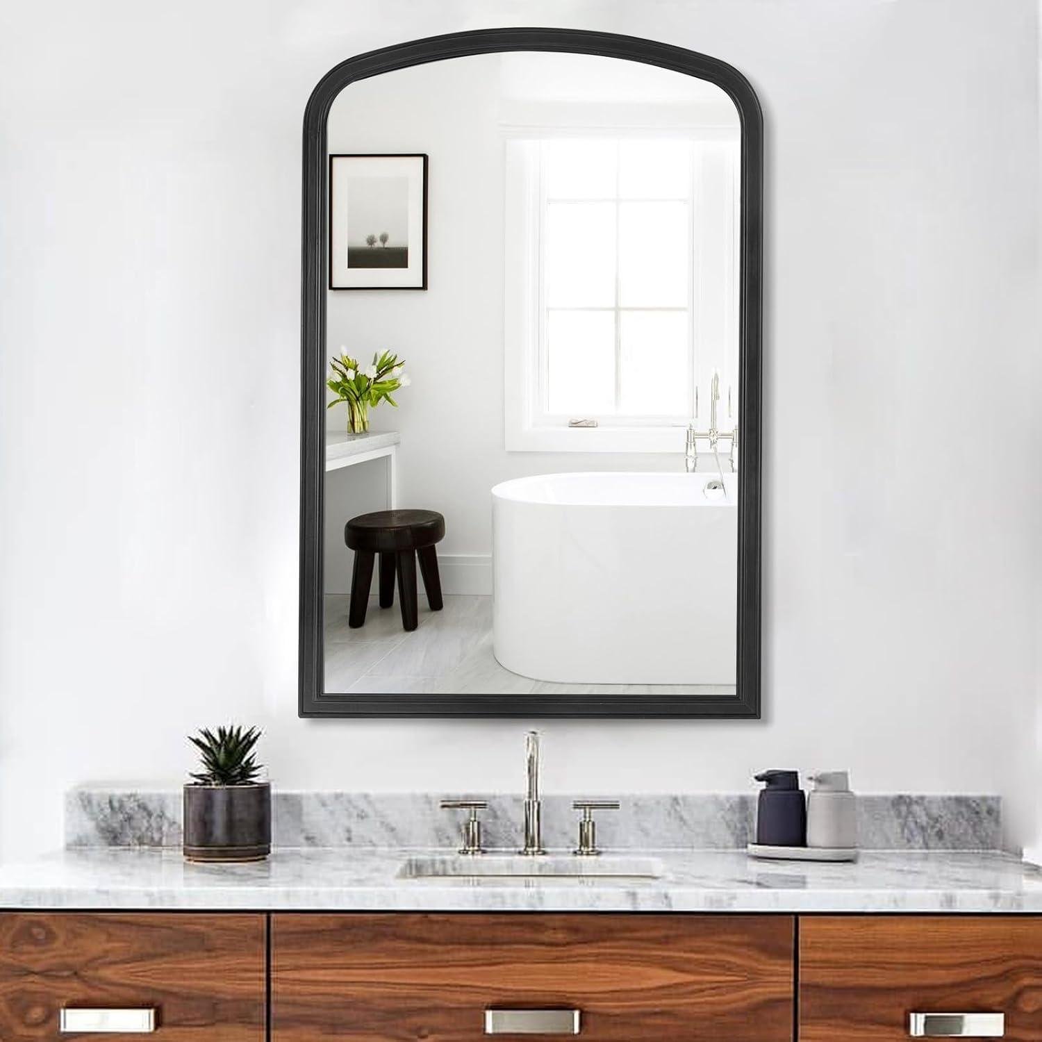 We Review: HOMECOOKIN’s Elegant Farmhouse Arched Mirror