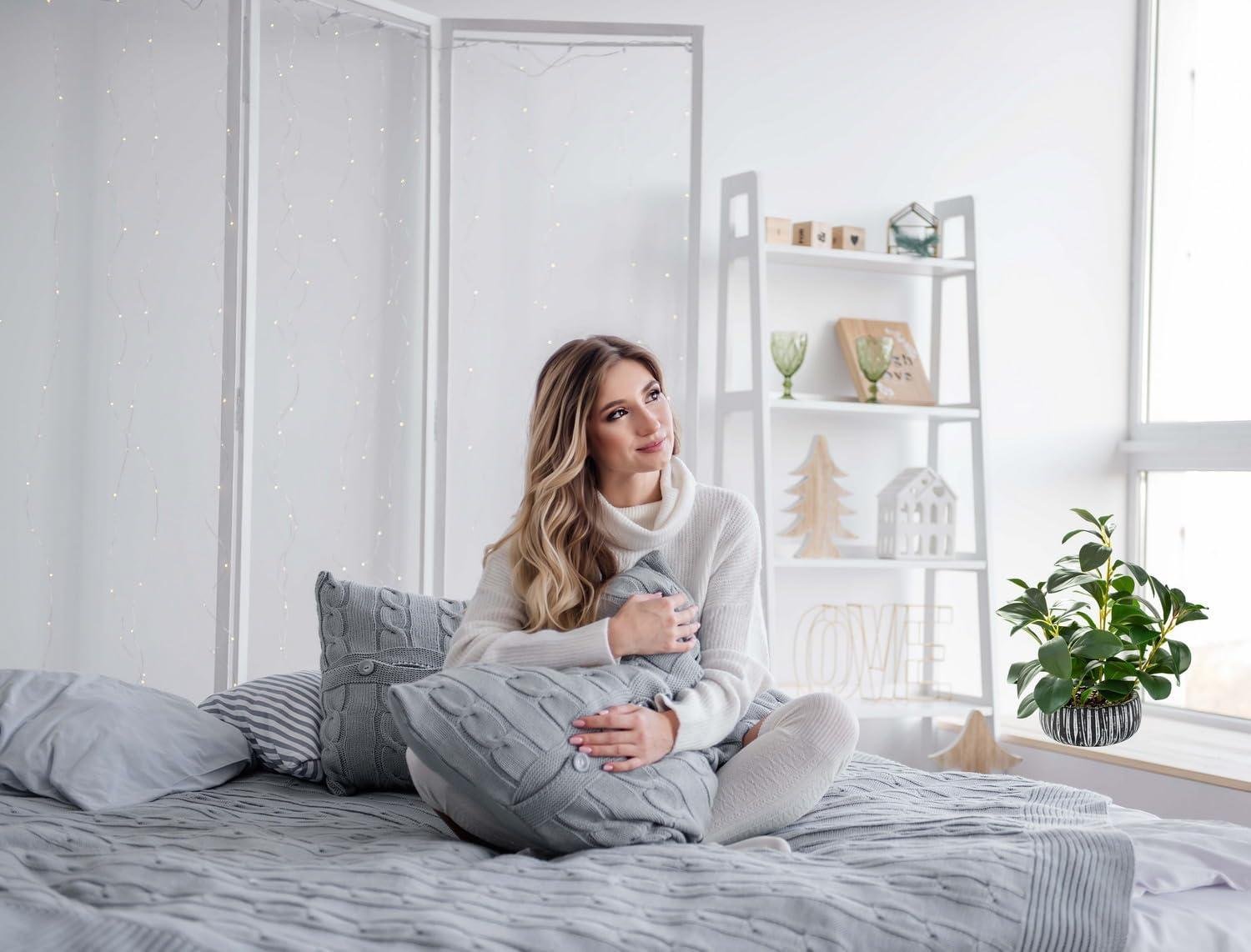 Our Take on AlphaAcc's Lifelike Succulents in Black Clay